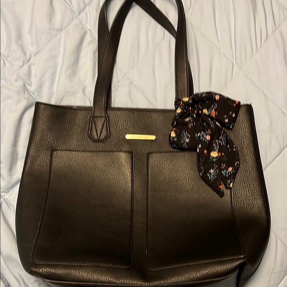 Steve Madden Black Tote - Picture 1 of 3